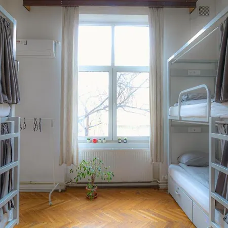 Auberge de jeunesse T5 Social Bucarest