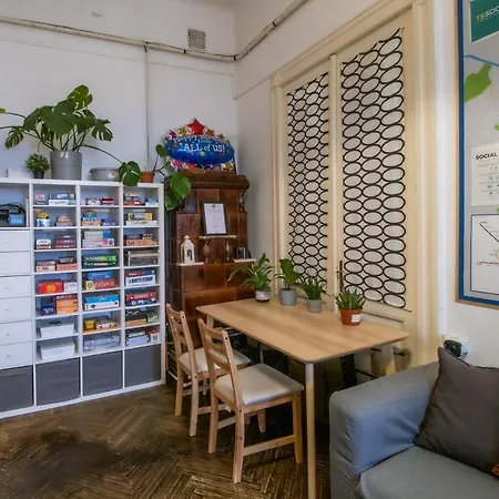 T5 Social ホステル