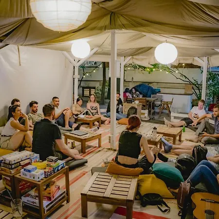 T5 Social ブカレスト